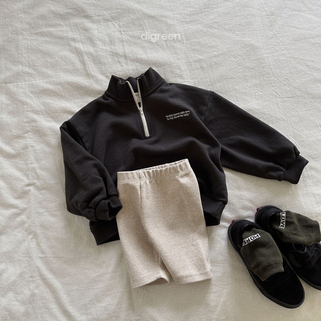 《black last XXL size 1点》Bong bong half Leggings