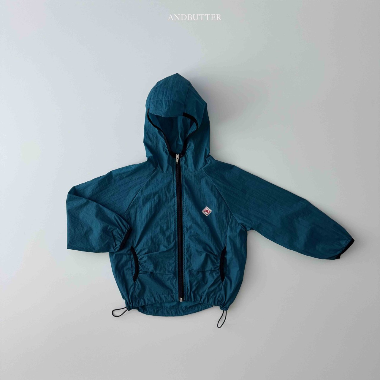 《予約》Light Wind Hoodie / andbutter