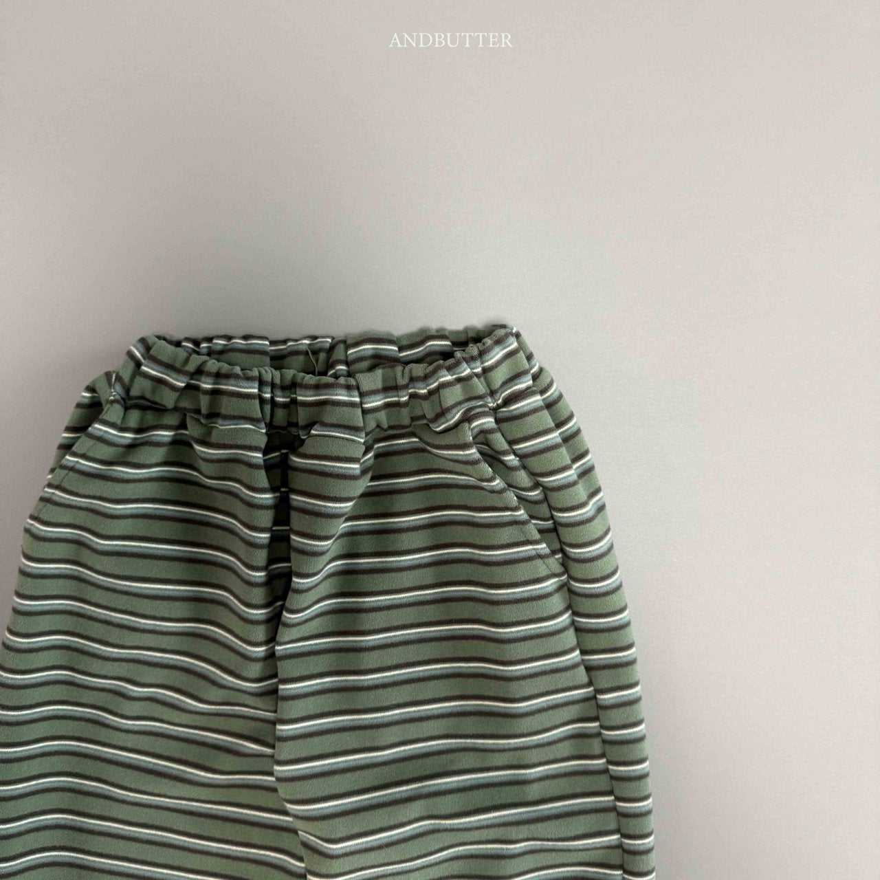 《予約》Mellow Stripe Jogger / andbutter