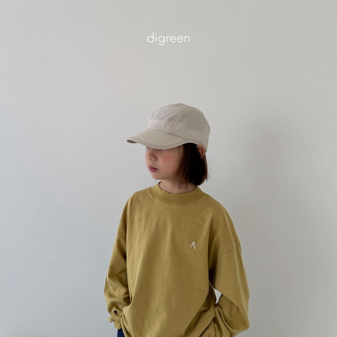 《XXL size last 1 》A Half Neck Tee