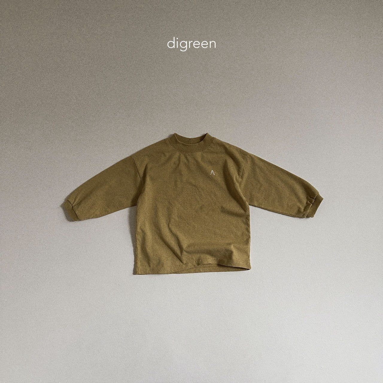 《XXL size last 1 》A Half Neck Tee