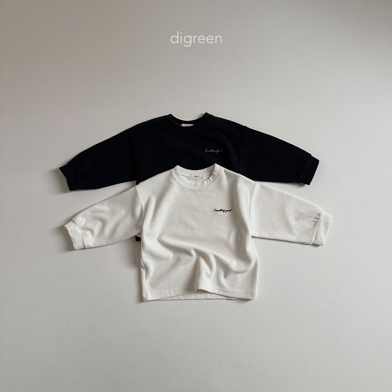 《M size last 1点》Something thermal Tee