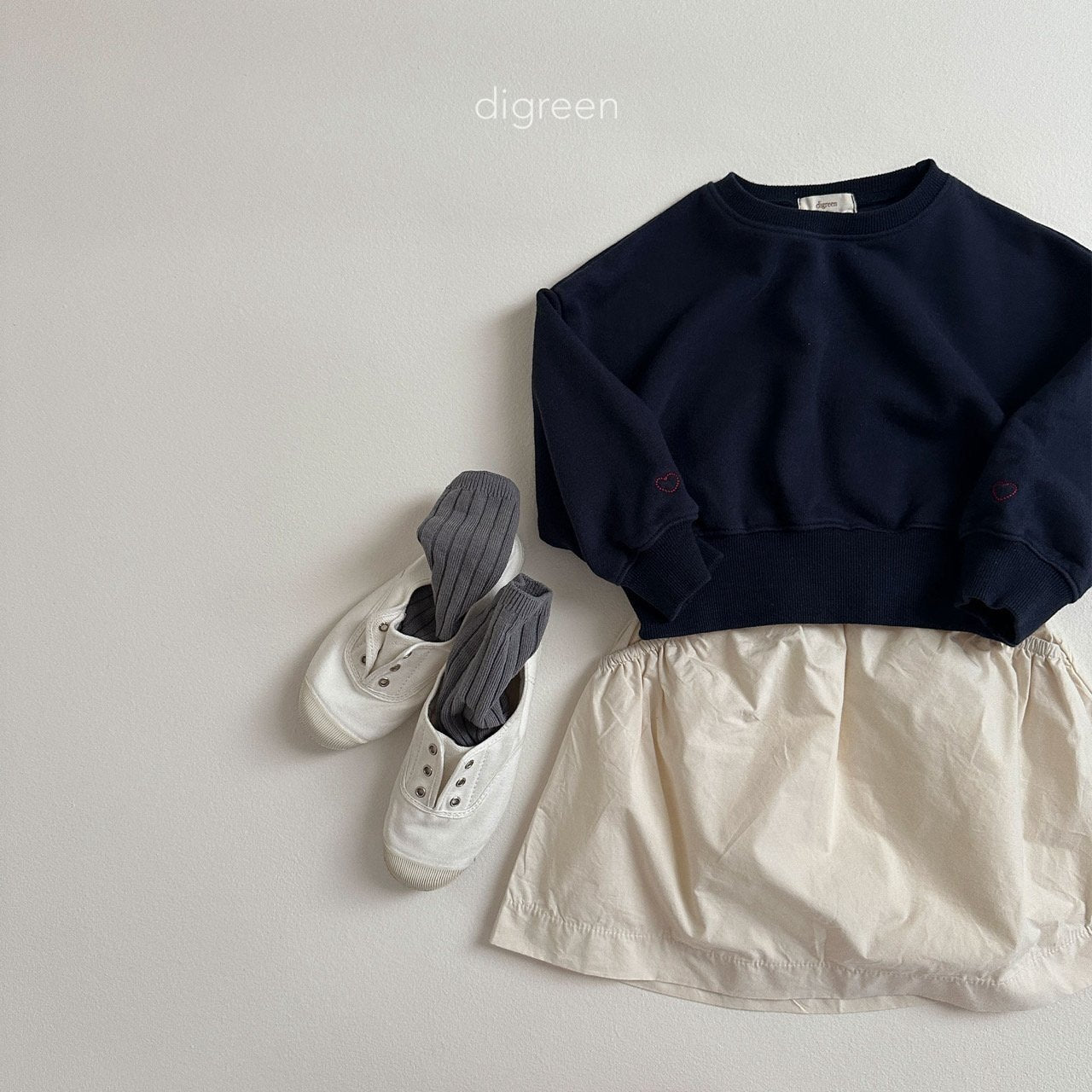 《即納》Crop Heat Man to Man