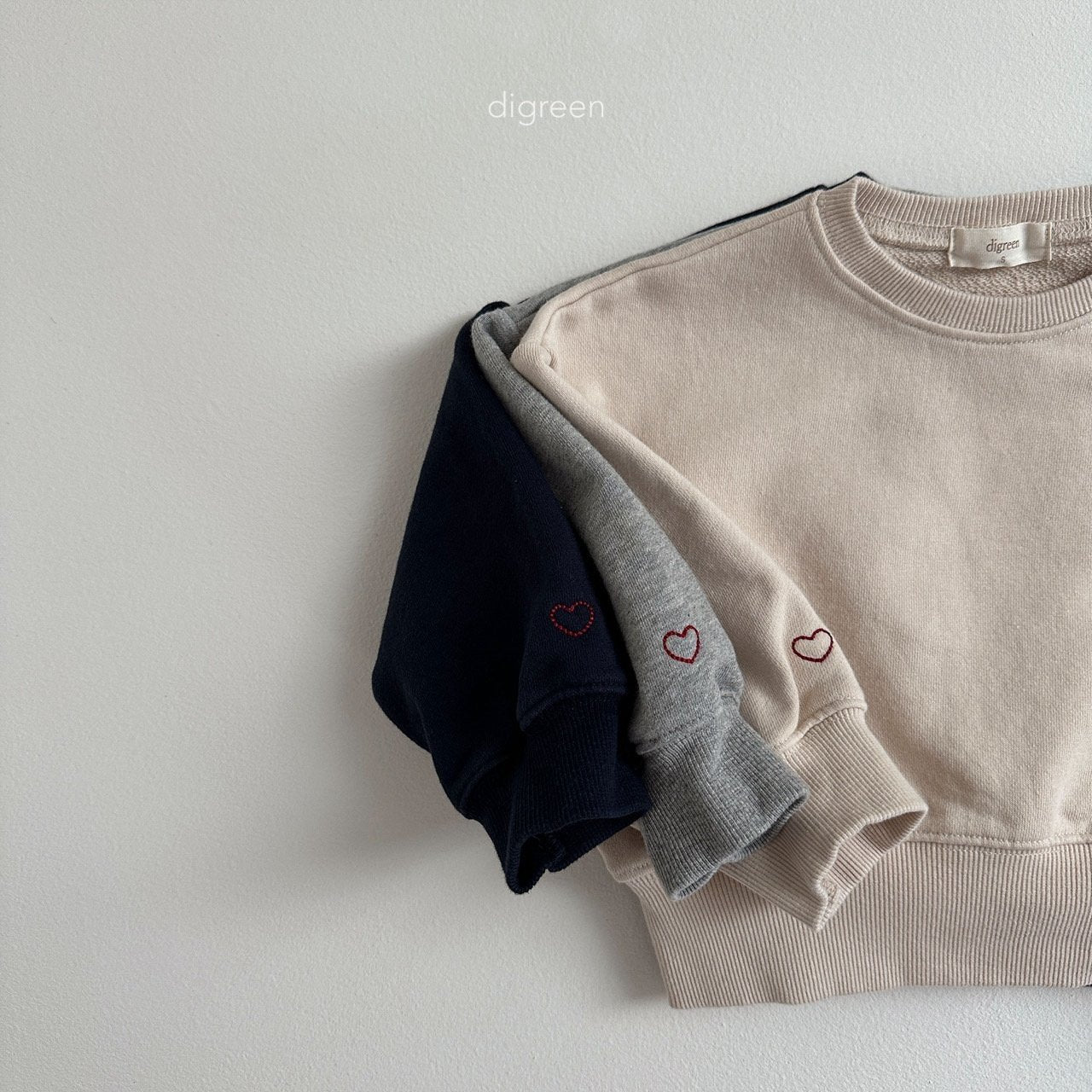 《即納》Crop Heat Man to Man