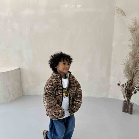 《予約》Nordic Line Jumper / andbutter