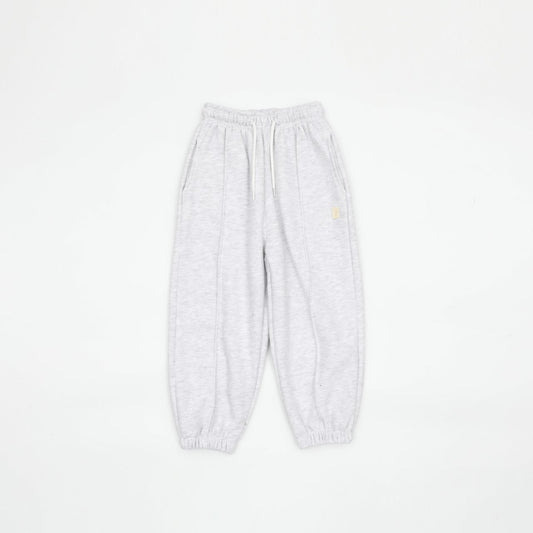 《予約》B Clean Cut Jogger Pants / BETTER J.