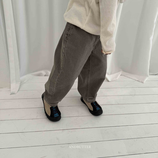 《予約》Cation Curve Pants / andbutter