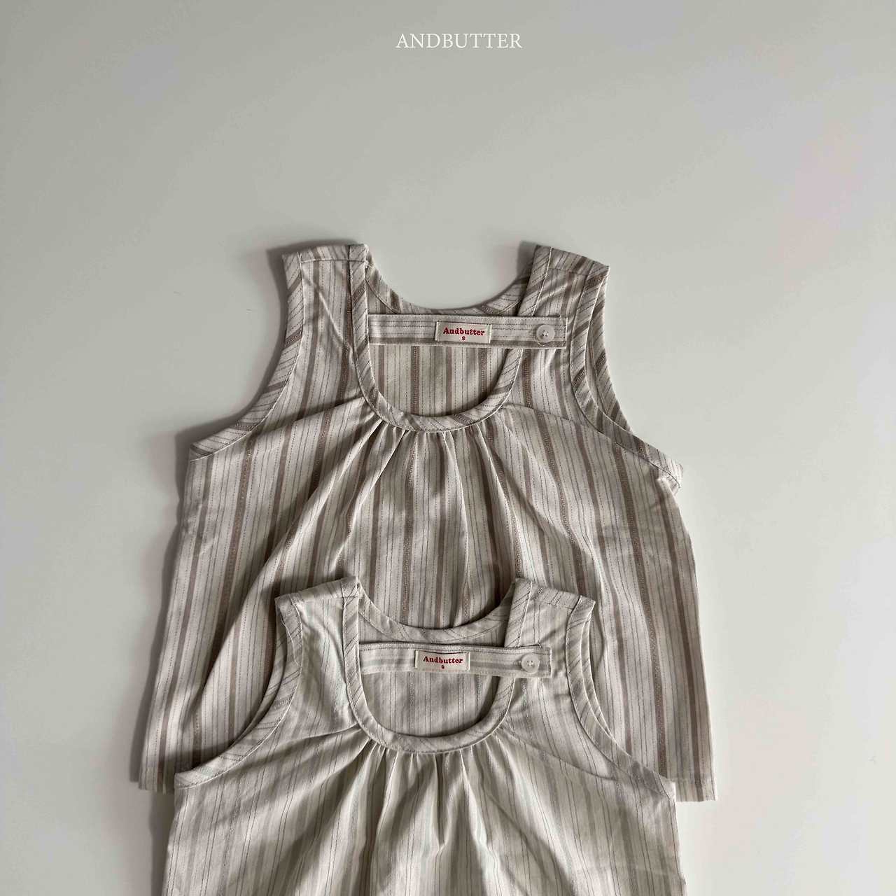 《予約》Natural Button Sleeveless / andbutter