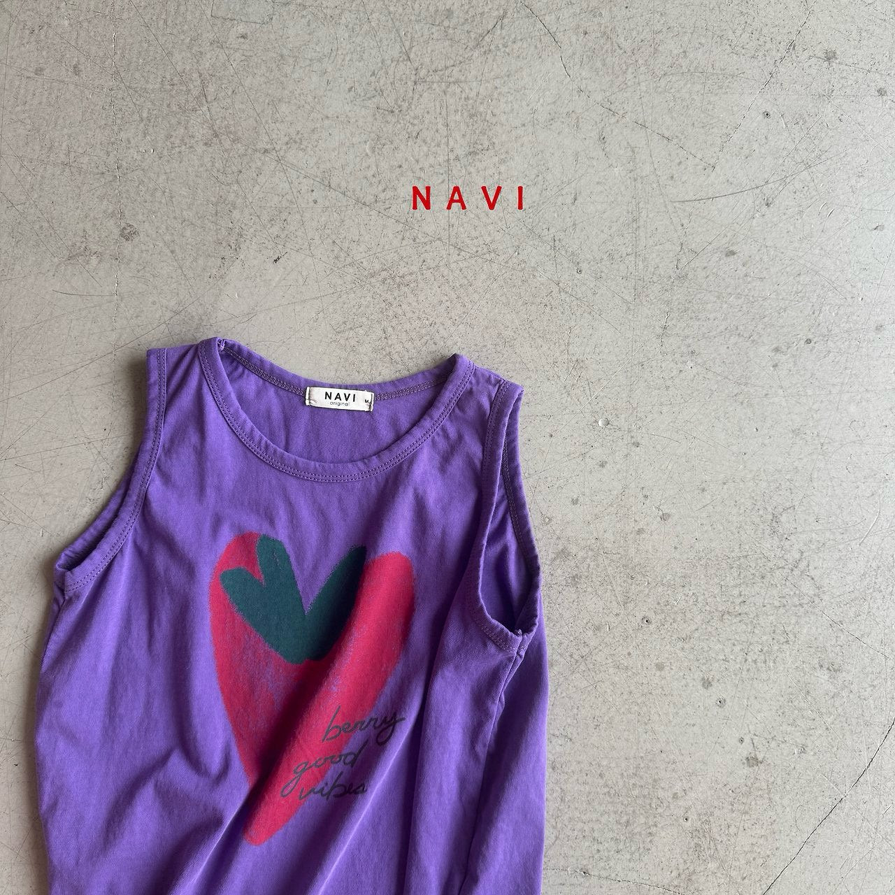 《予約》Heart Sleeveless / Navi