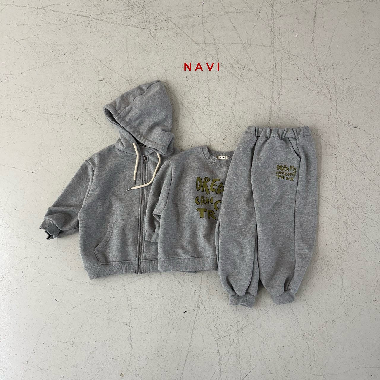 《予約》Dream Sweatshirt / navi.