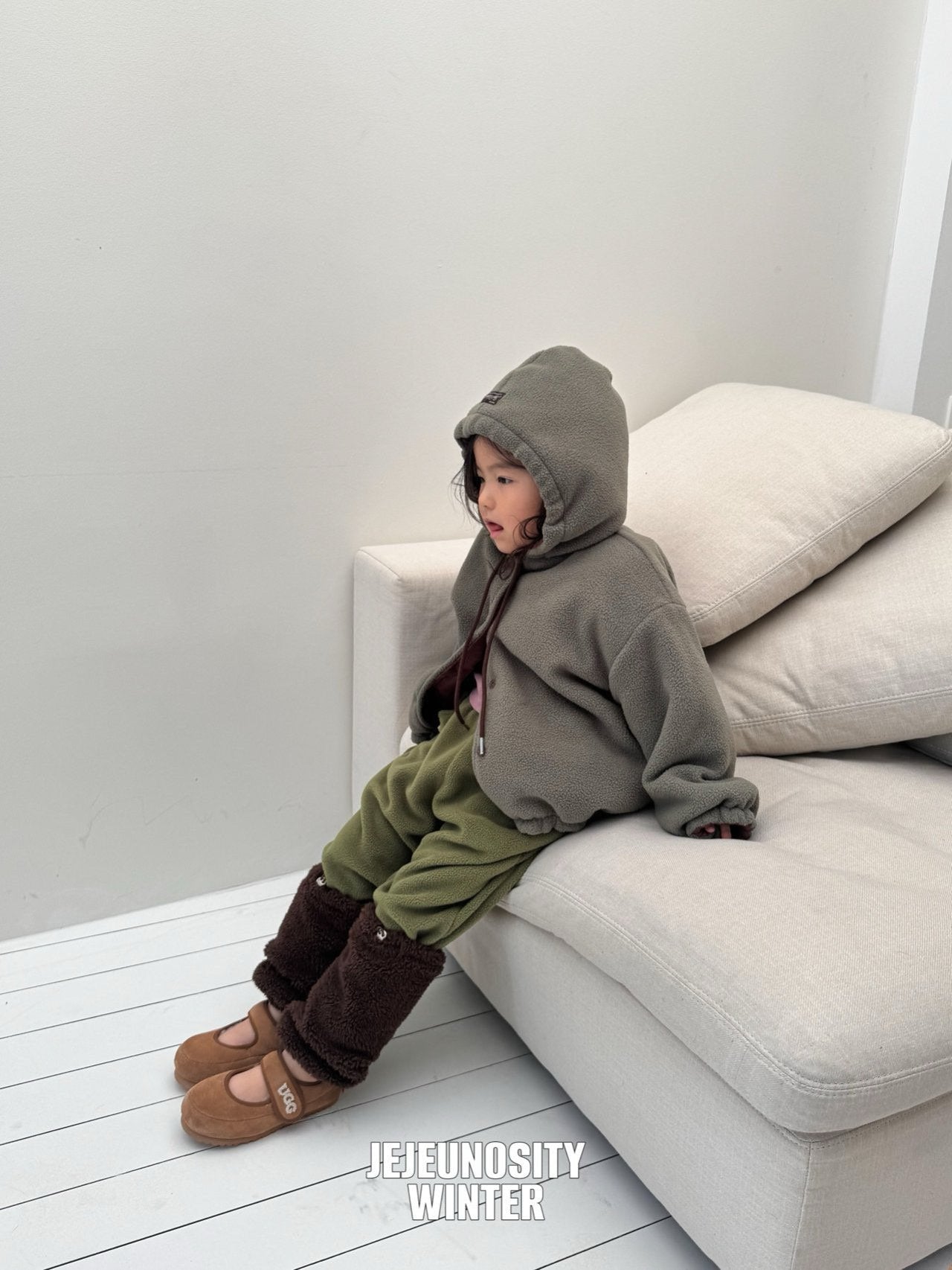 《予約》Reversible Hood Jumper / JEJEUNOSITY