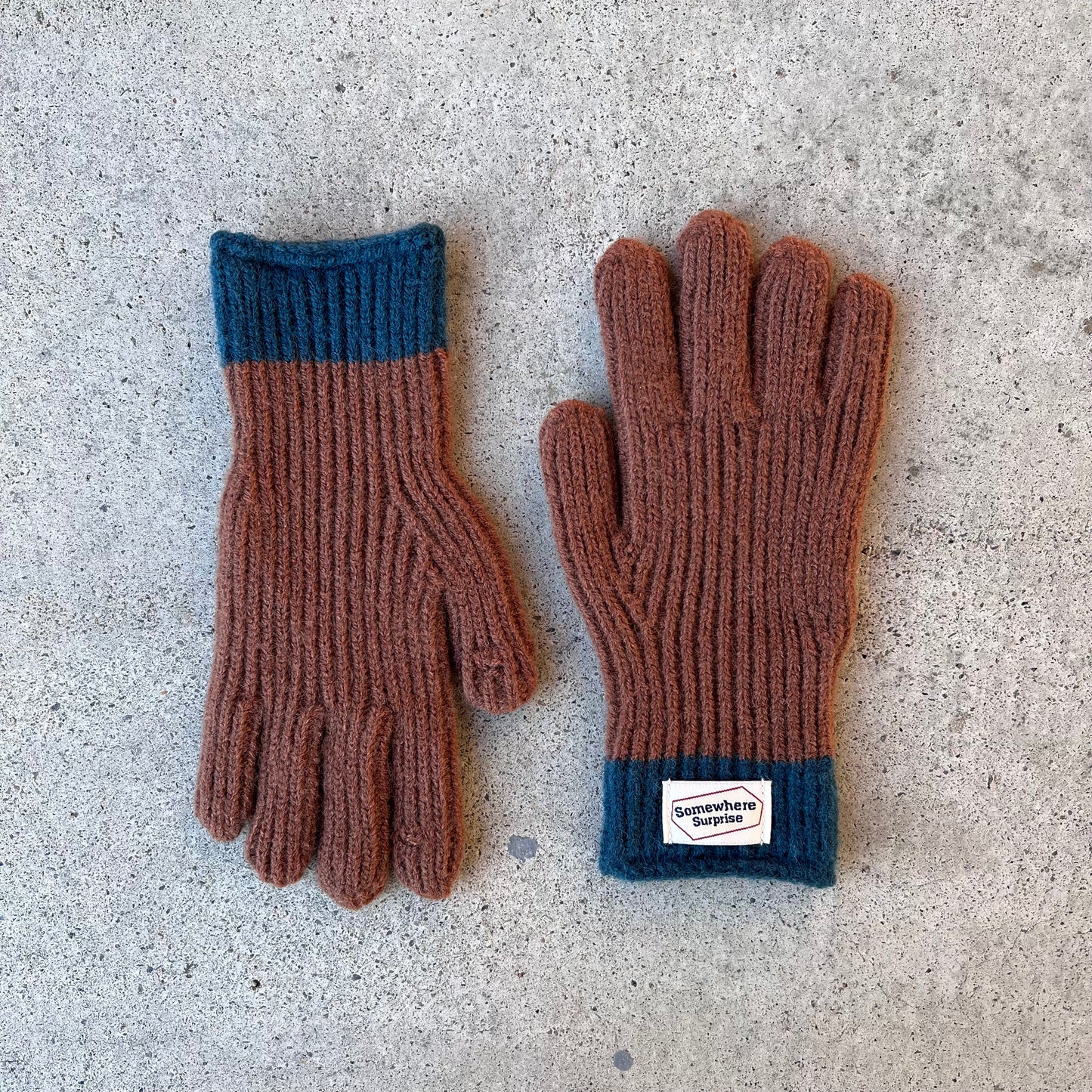 《即納》By-color hand glove