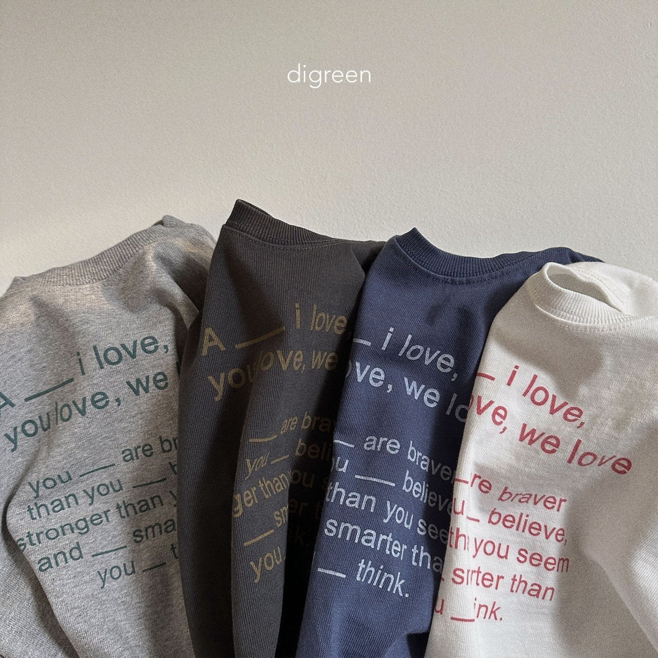 《XL size last 1》Love Tee