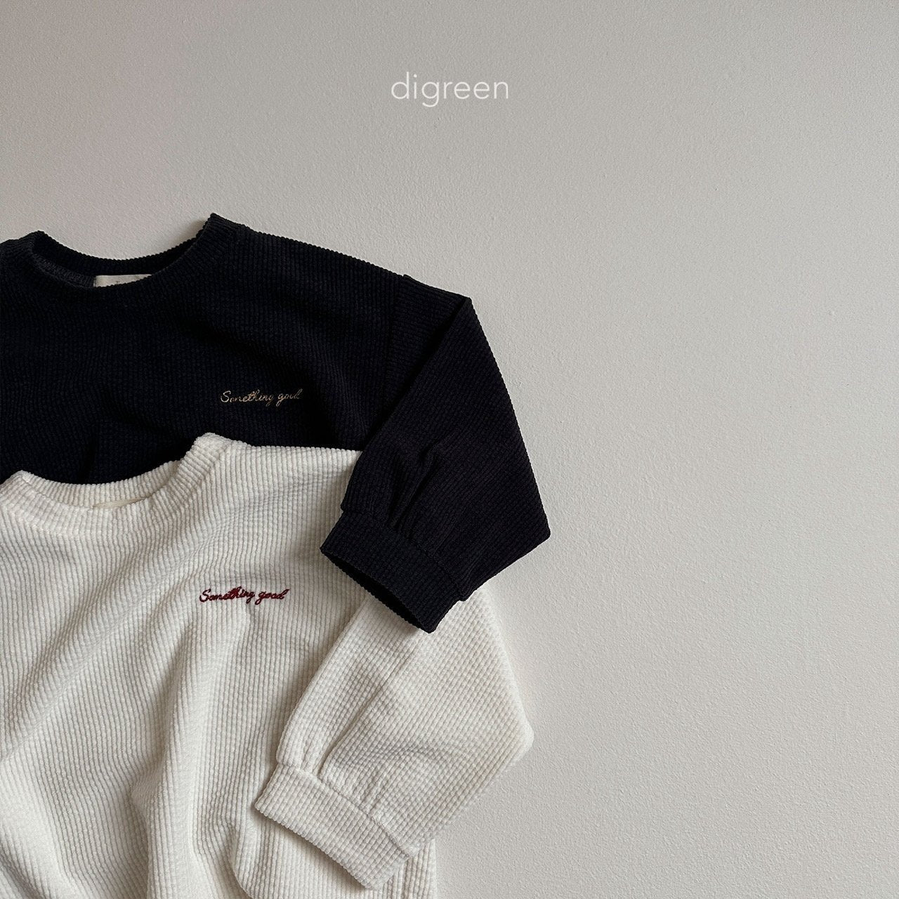 《M size last 1点》Something thermal Tee