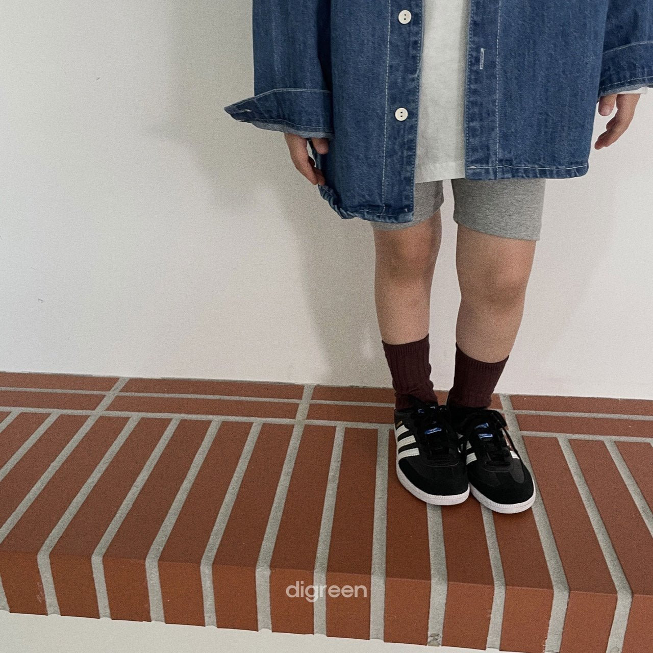 《black last XXL size 1点》Bong bong half Leggings