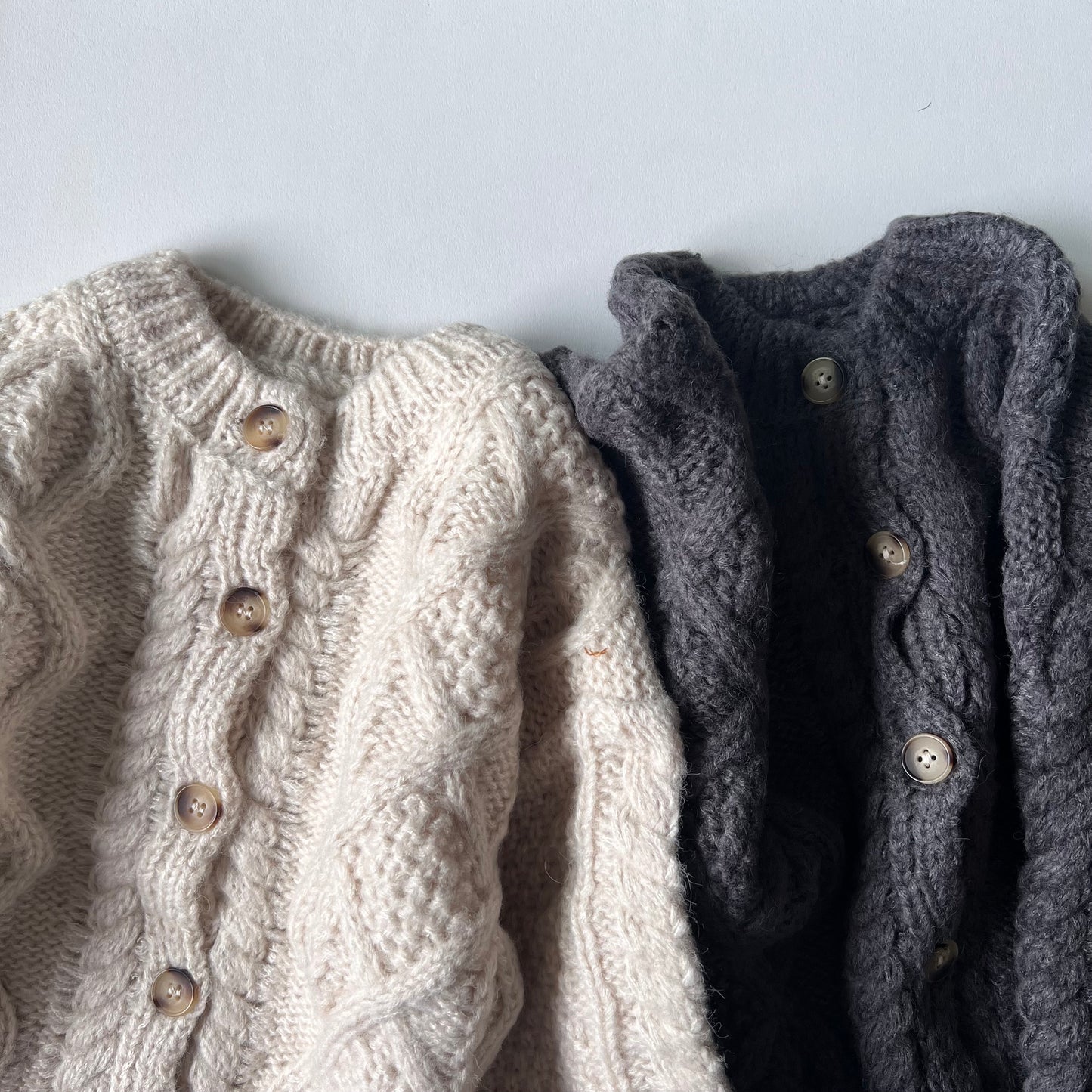 《即納 Gray100 size》Cable knit cardigan