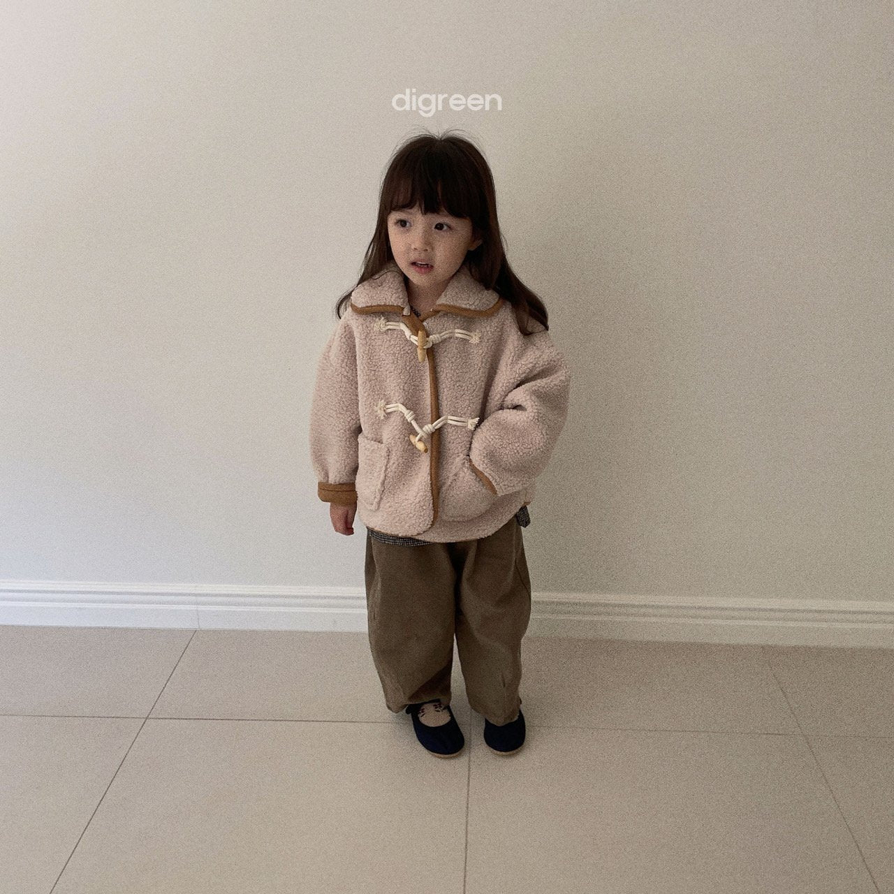 《khaki S size》Dang guri pants