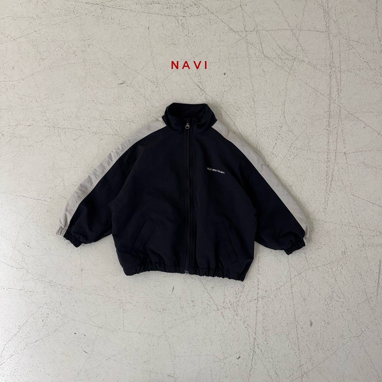 《予約》Anna Two-Tone Jumper / navi.