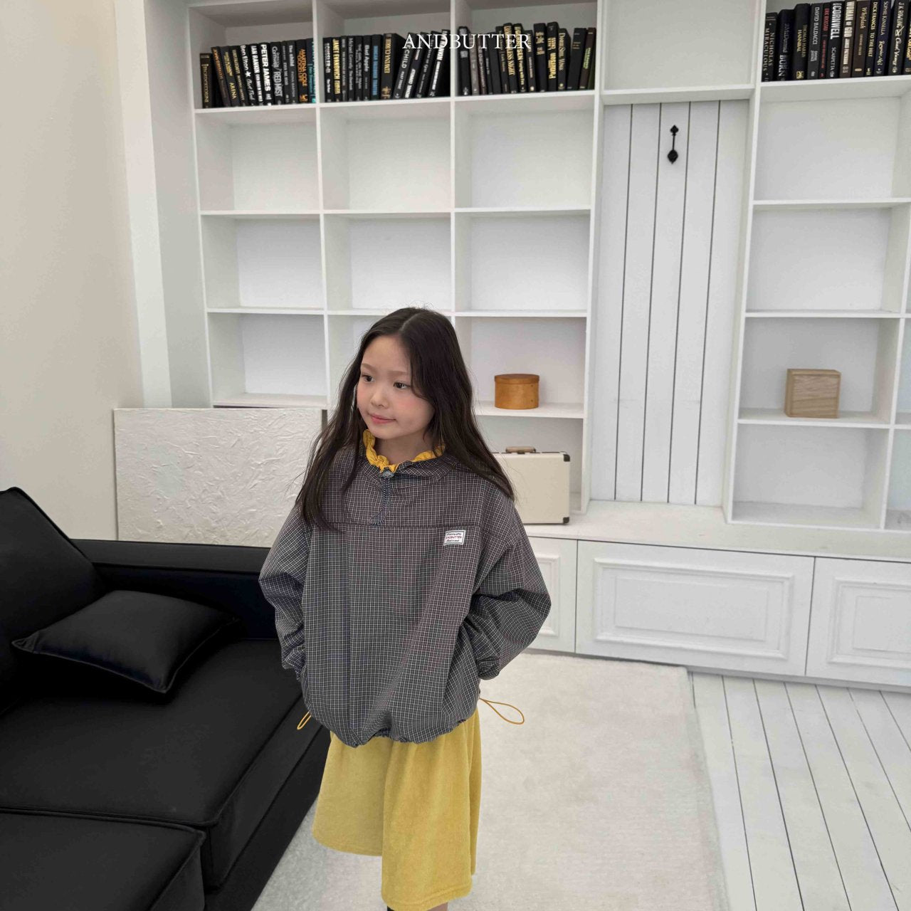 《予約》Old Check Anorak / andbutter