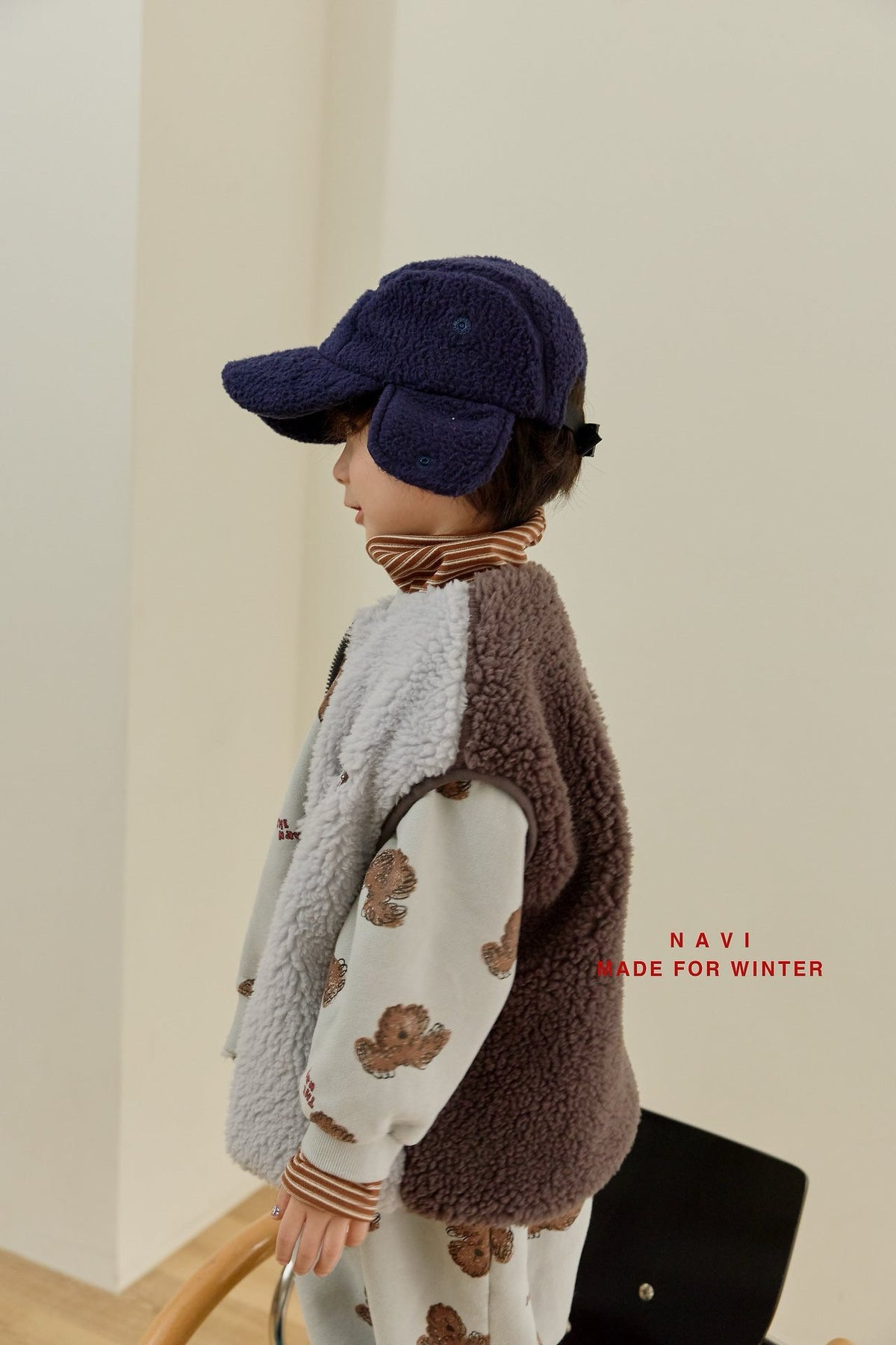 《予約》Poochi Sweatshirt / NAVI