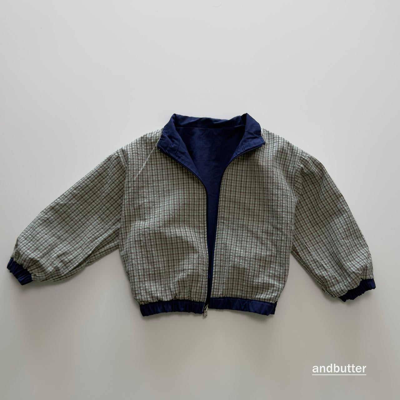 《予約》Two-Way Reversible Jumper / ANDBUTTER
