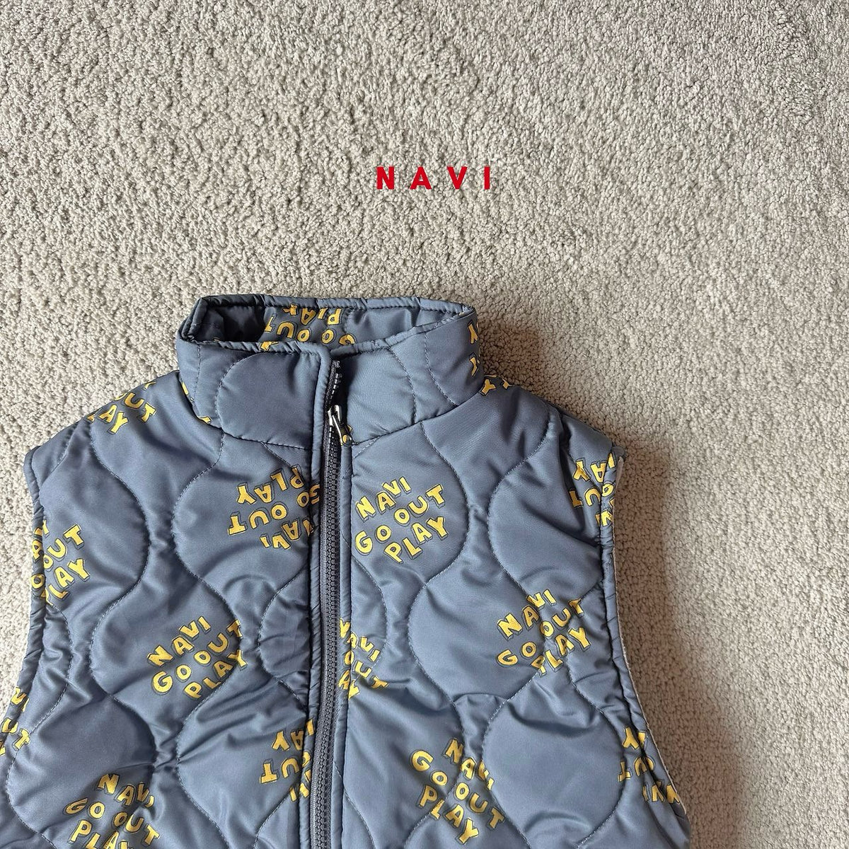 《予約》Melt Quilted Vest / NAVI