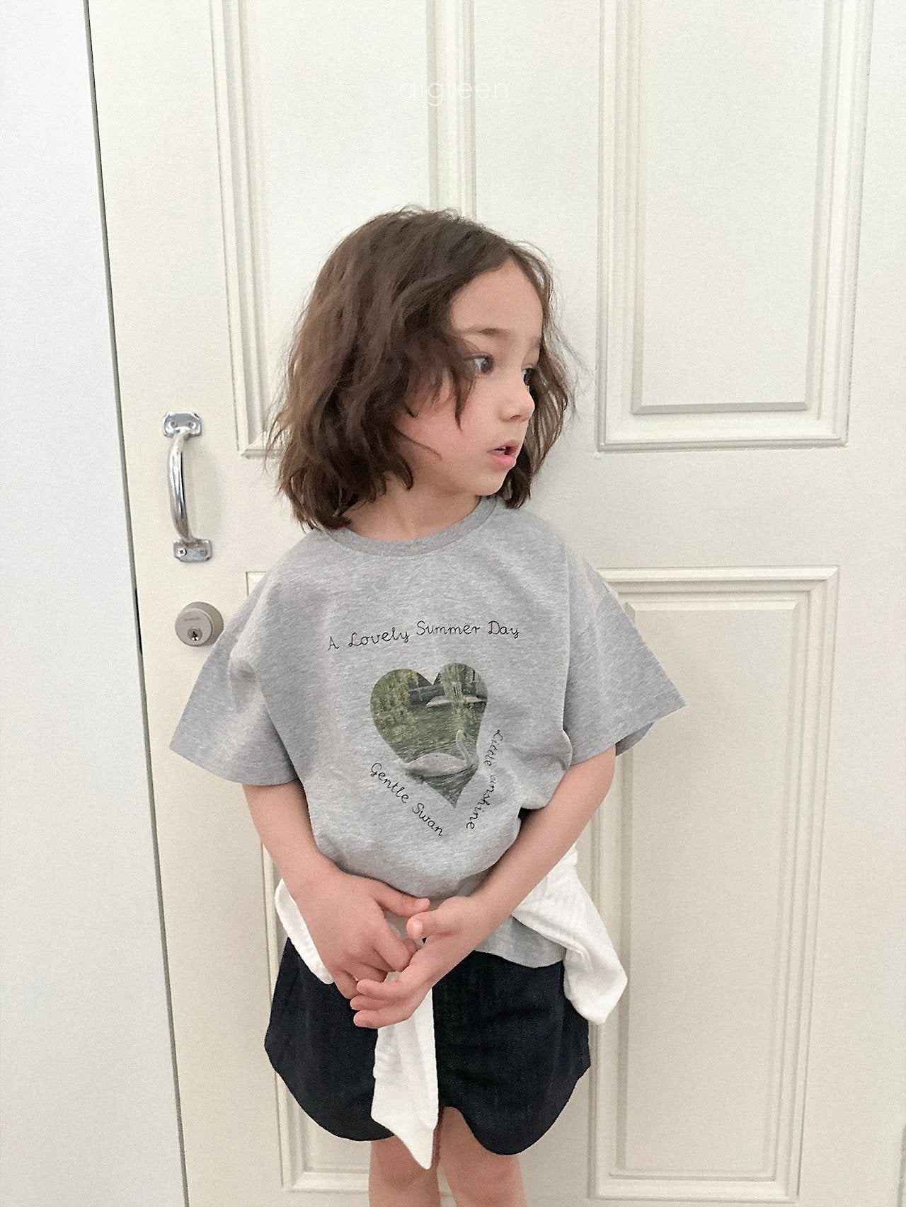 《予約》Pure Swan Tee (kids) / digreen