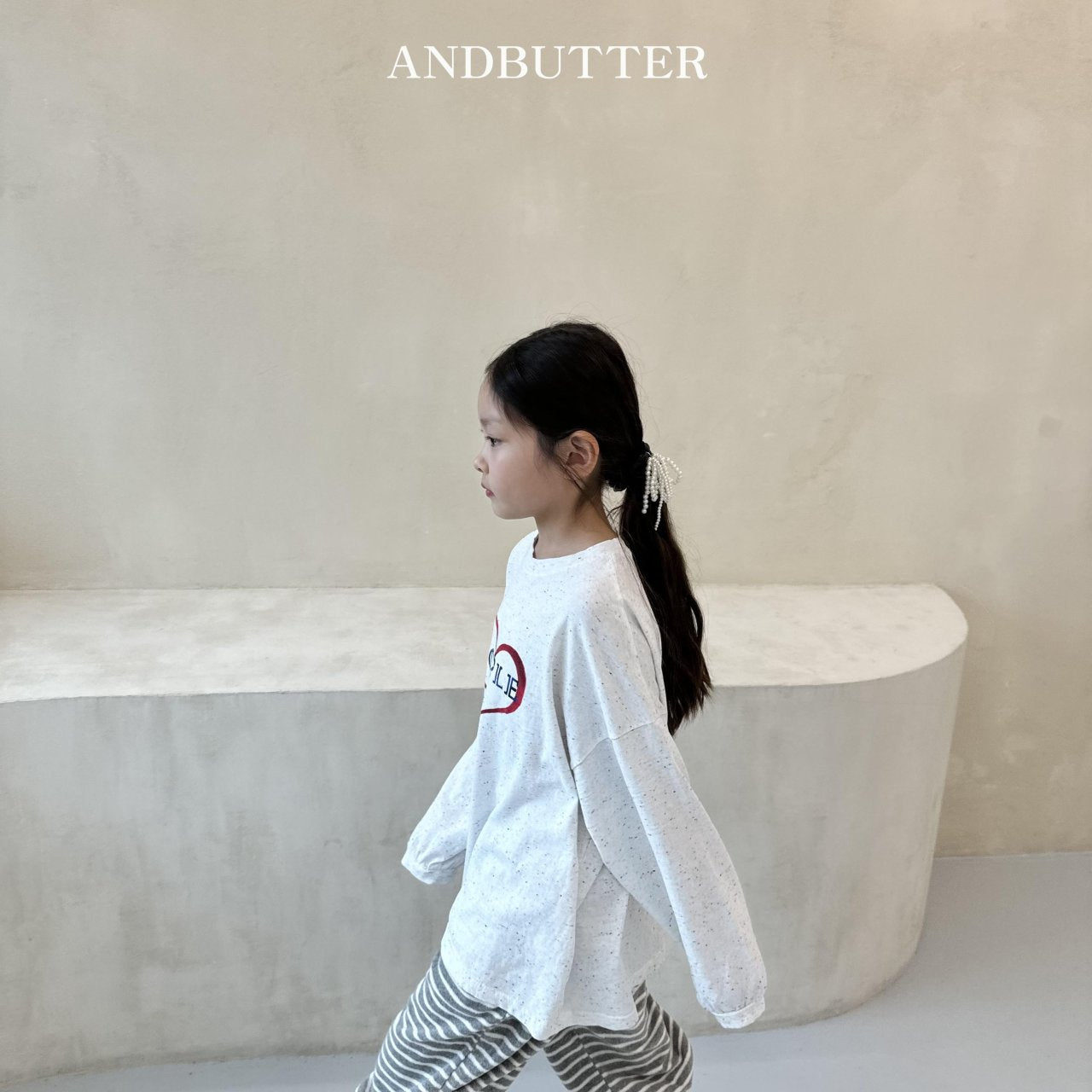 《予約》Metal Pearl Scrunchies / andbutter