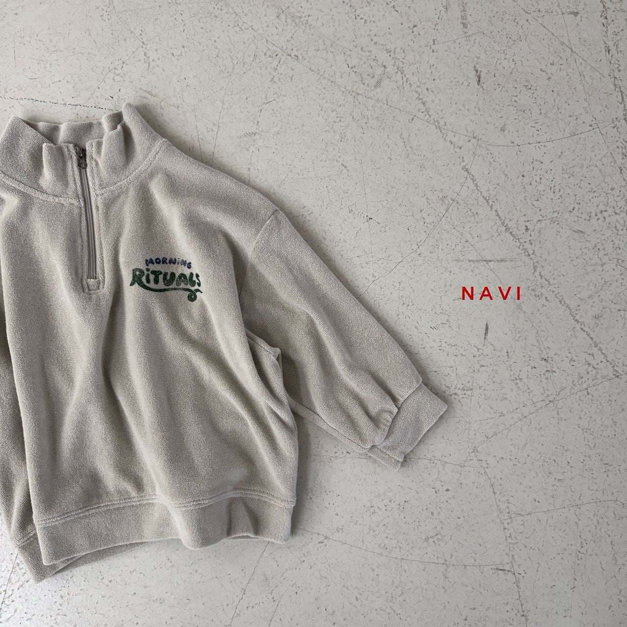 《予約》Morning Half-Zip / navi.