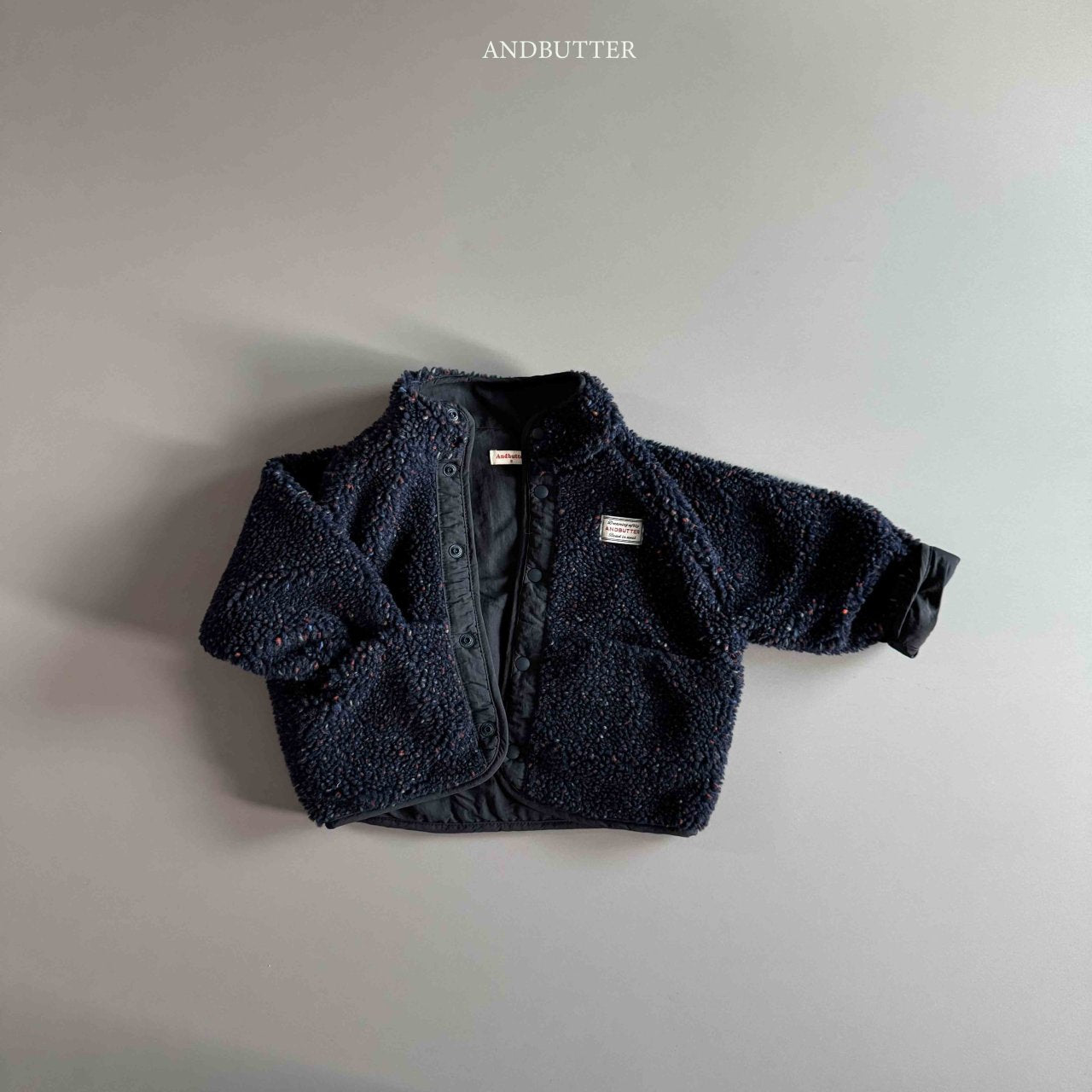 《予約》Neff Reversible Jumper / andbutter