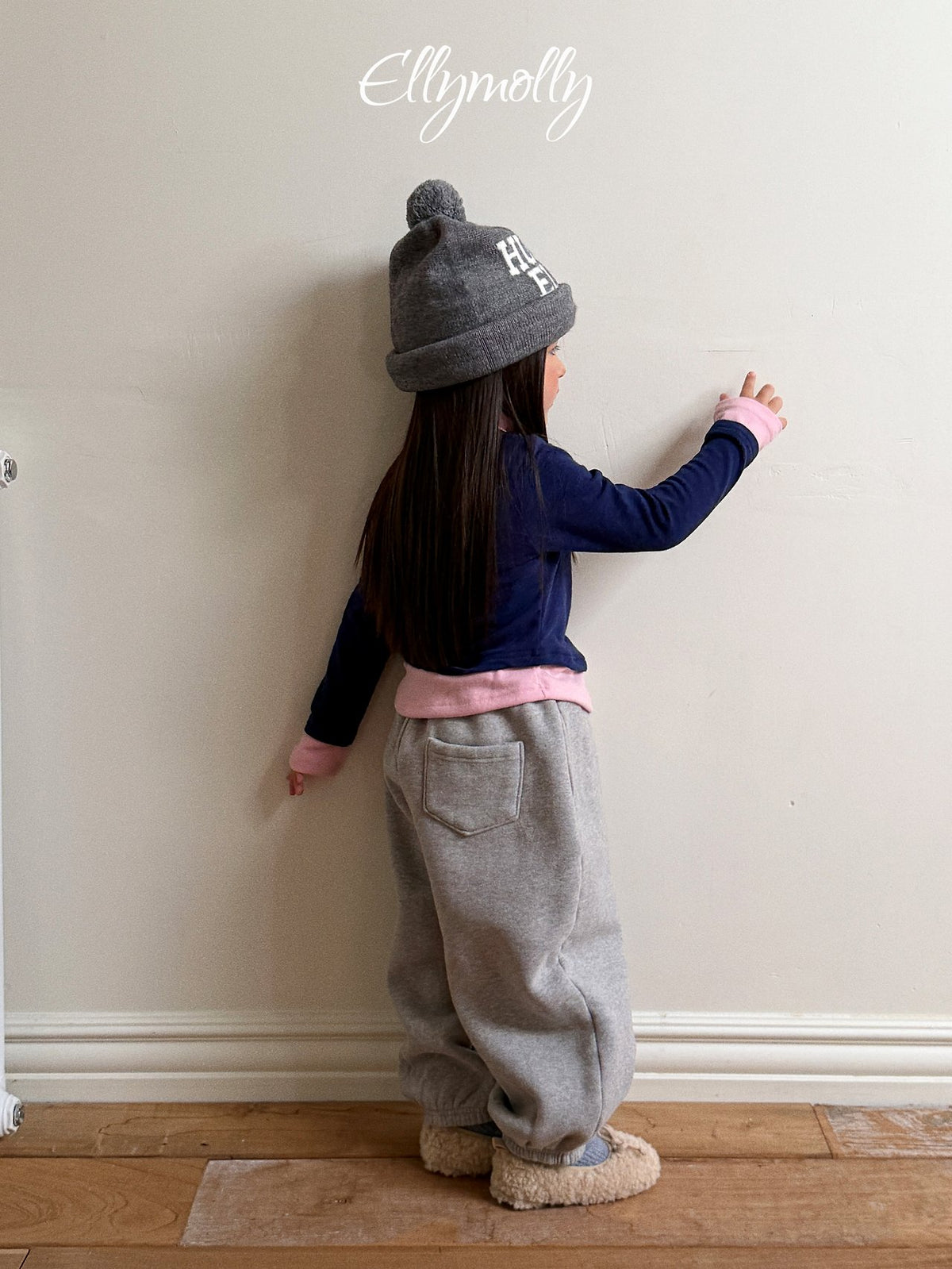 《予約》Arched Jogger Pants / ELLY MOLLY