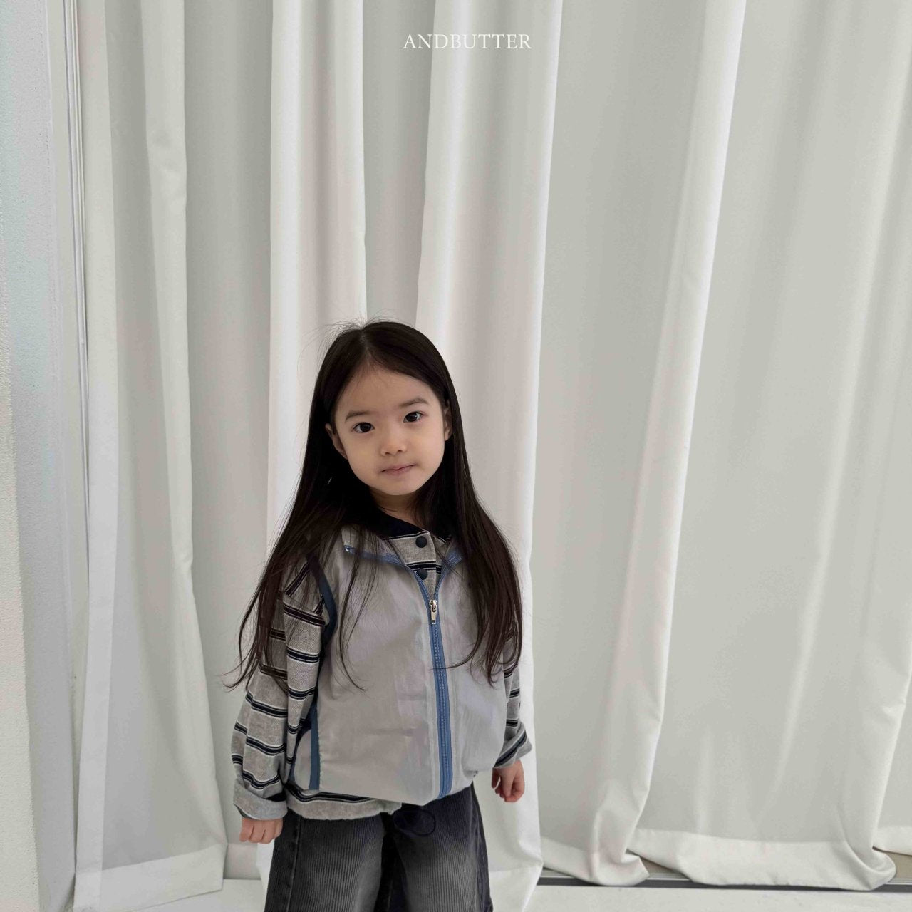 《予約》Mountain Vest / andbutter