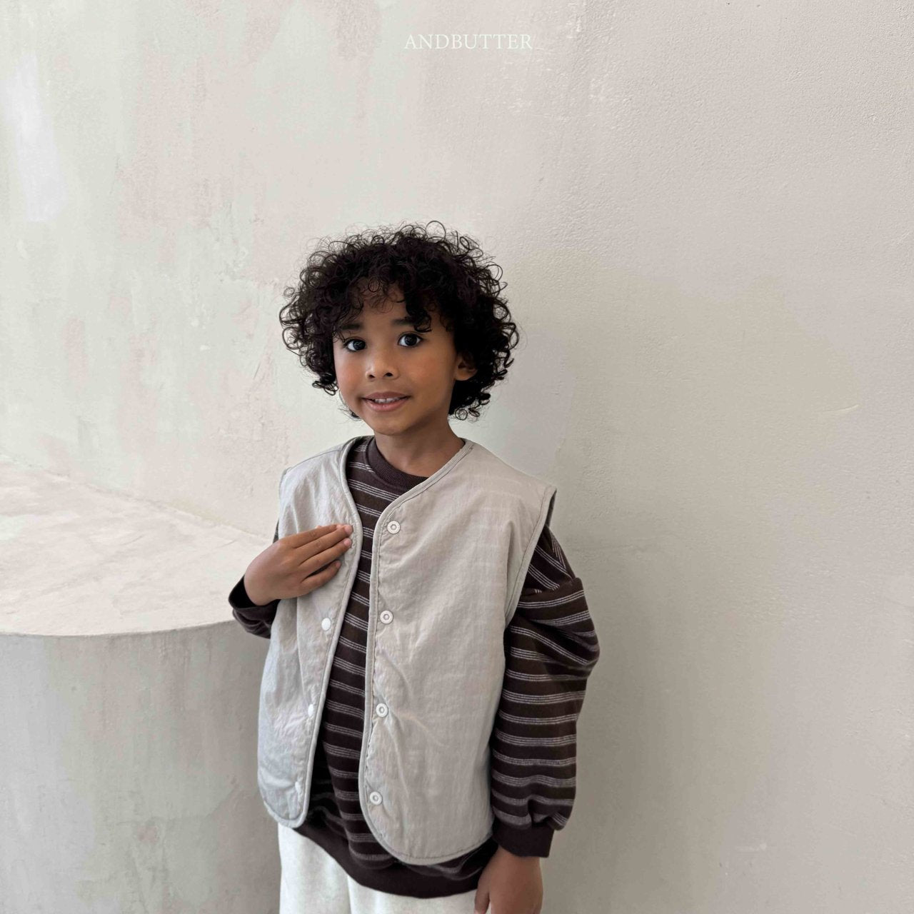 《予約》Reversible ST Dumble Vest / andbutter