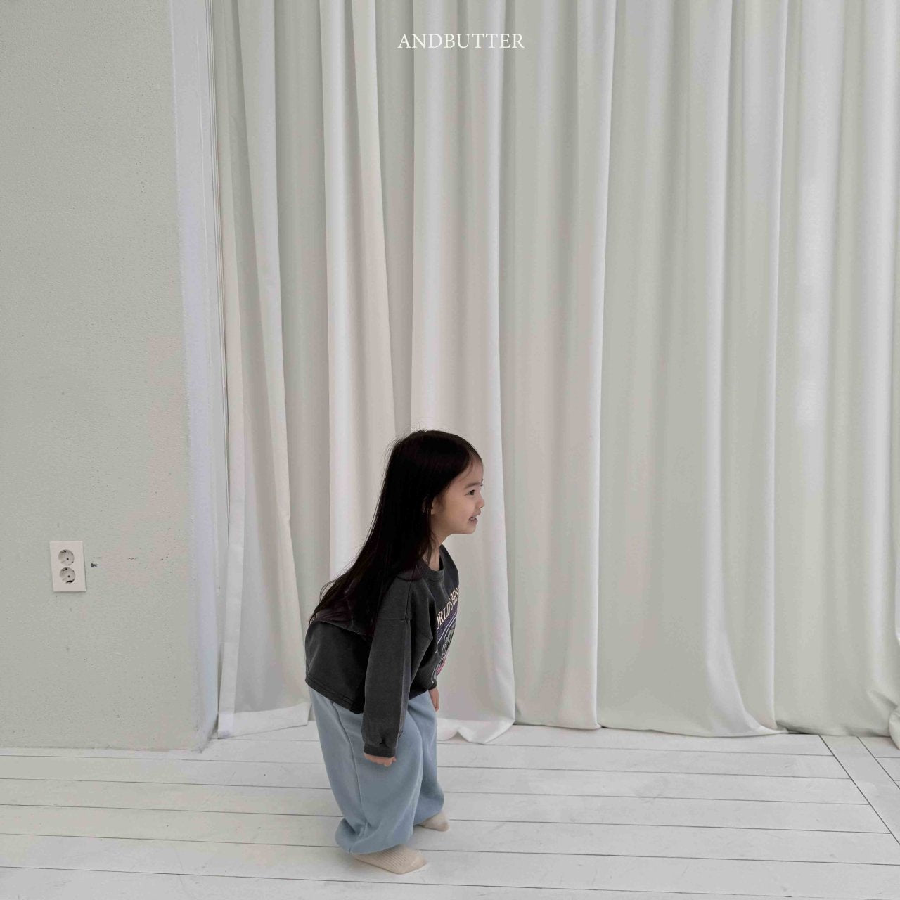 《予約》Double Joggers / andbutter