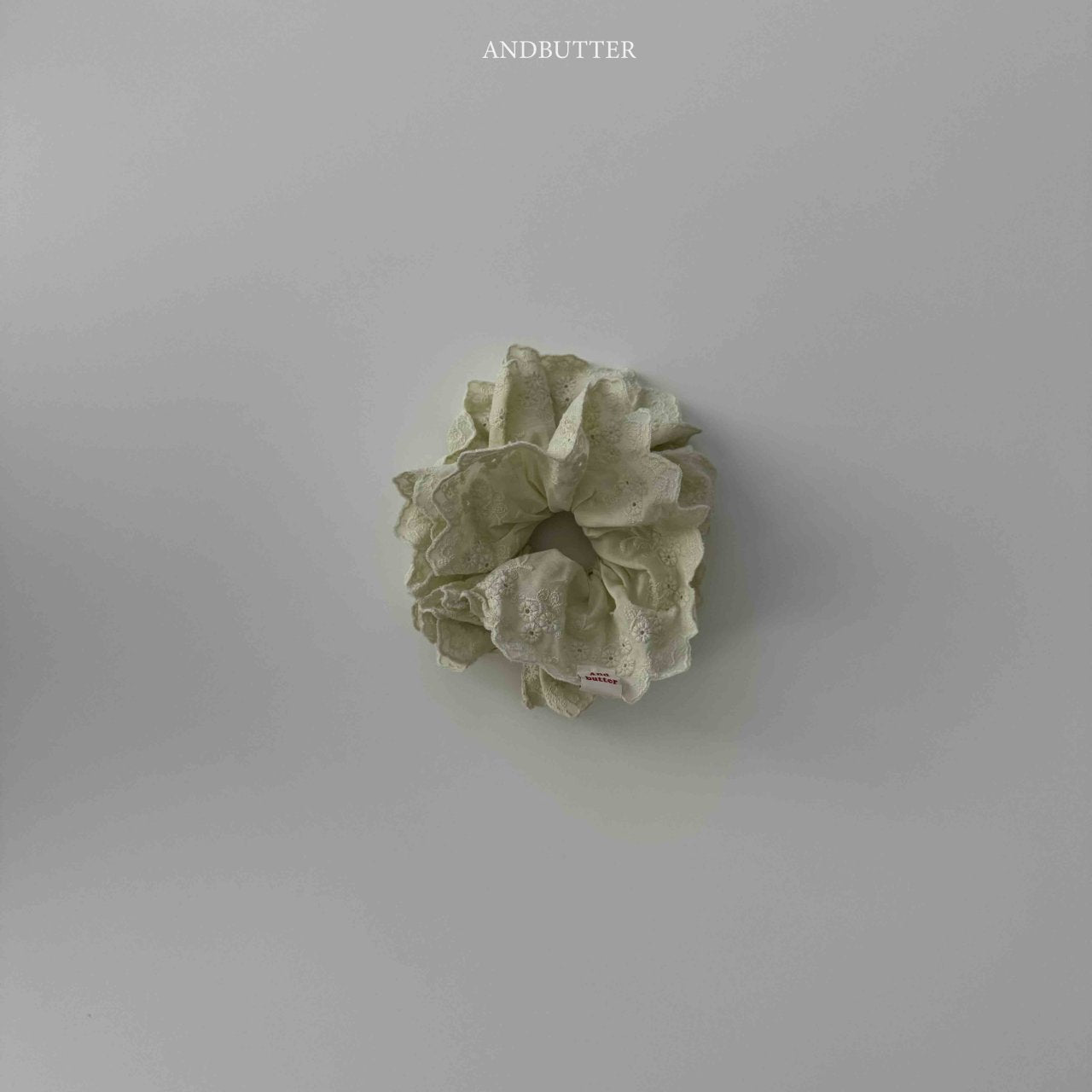 《予約》Candy lace scrunchies / andbutter