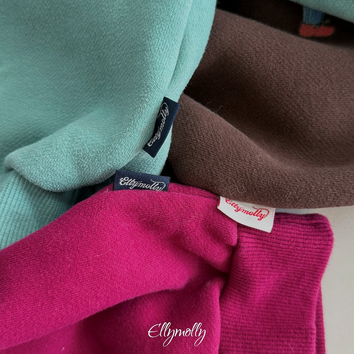 《予約》Market Friends Sweatshirt / ELLY MOLLY