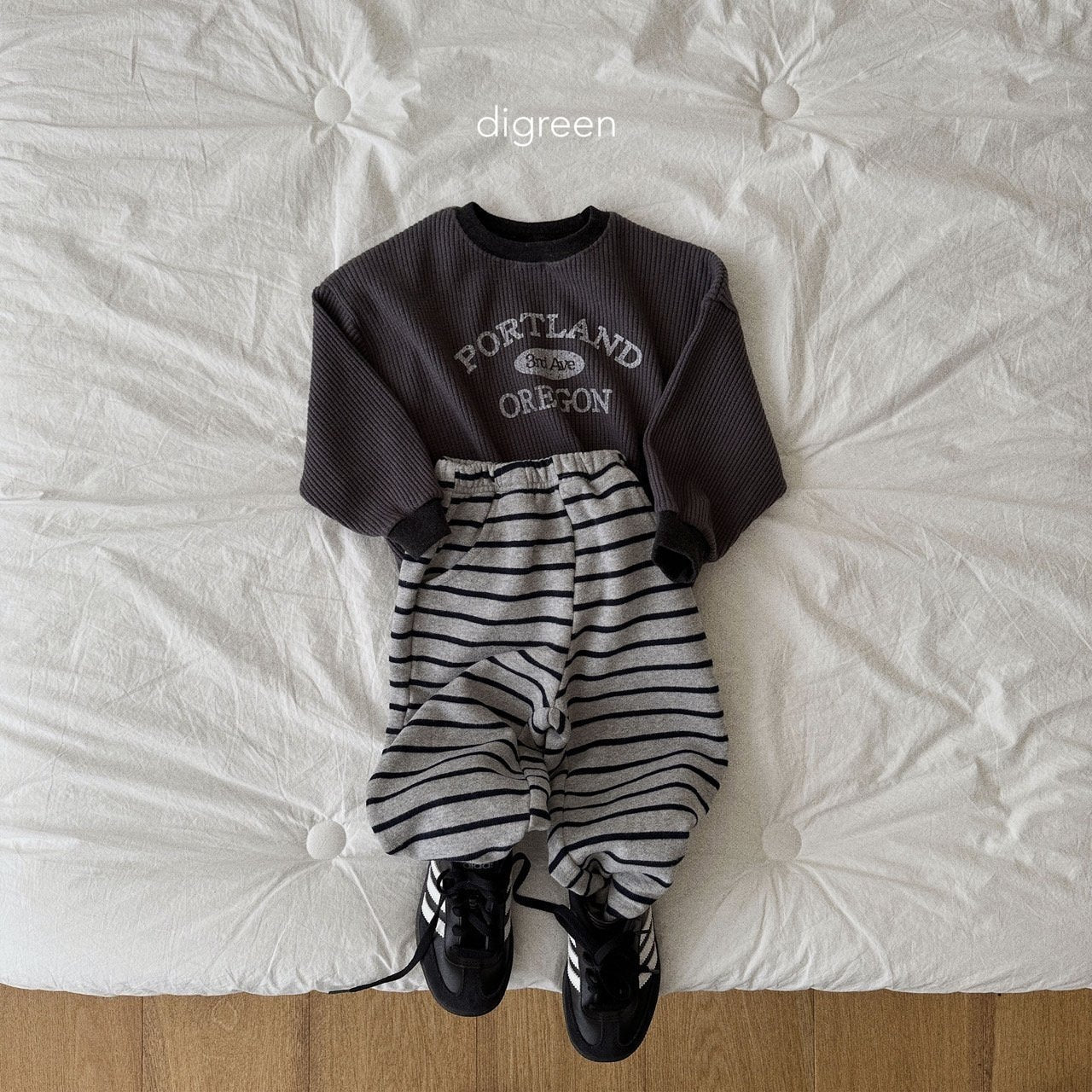 《M size Last 1点》Warm Stripe Pants