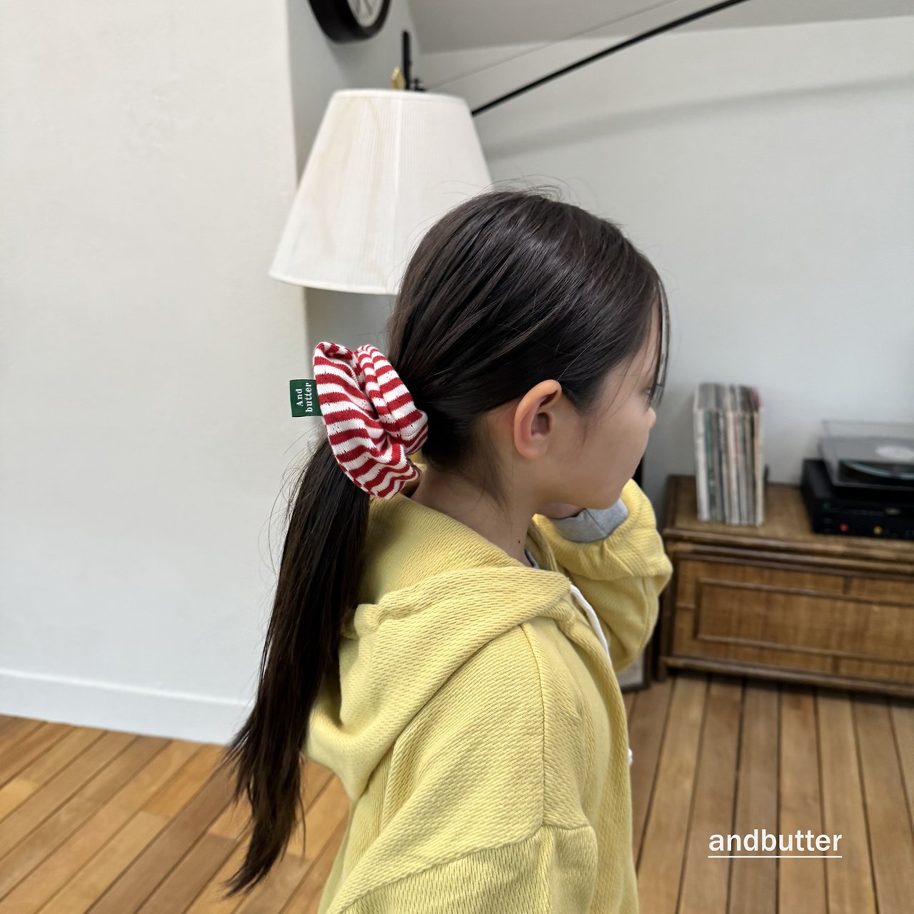 《予約》Tommy Stripe Scrunchie / ANDBUTTER
