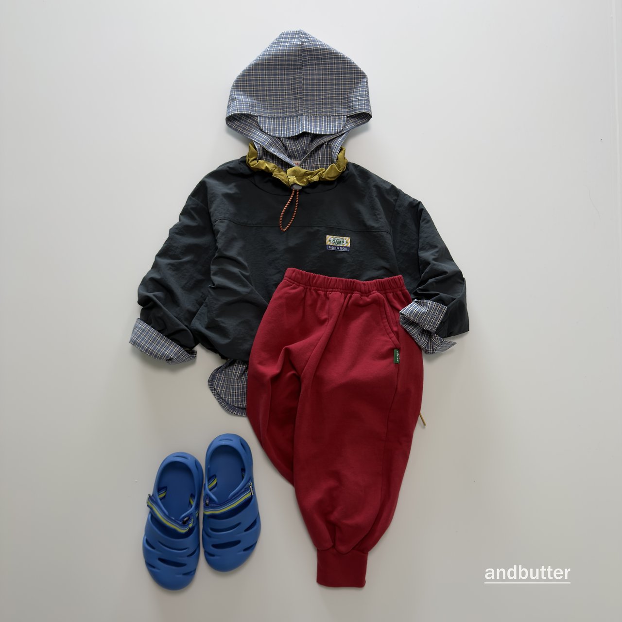 《予約》Rib Jogger Pants / ANDBUTTER