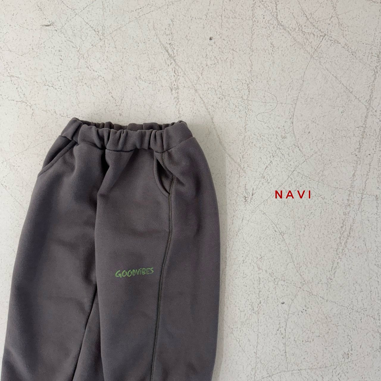 《予約》Vibe Jogger Pants / navi.