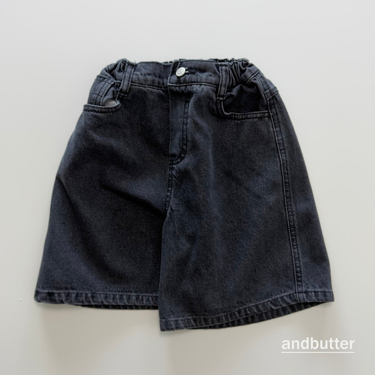 《予約》Bermuda Denim Pants / ANDBUTTER