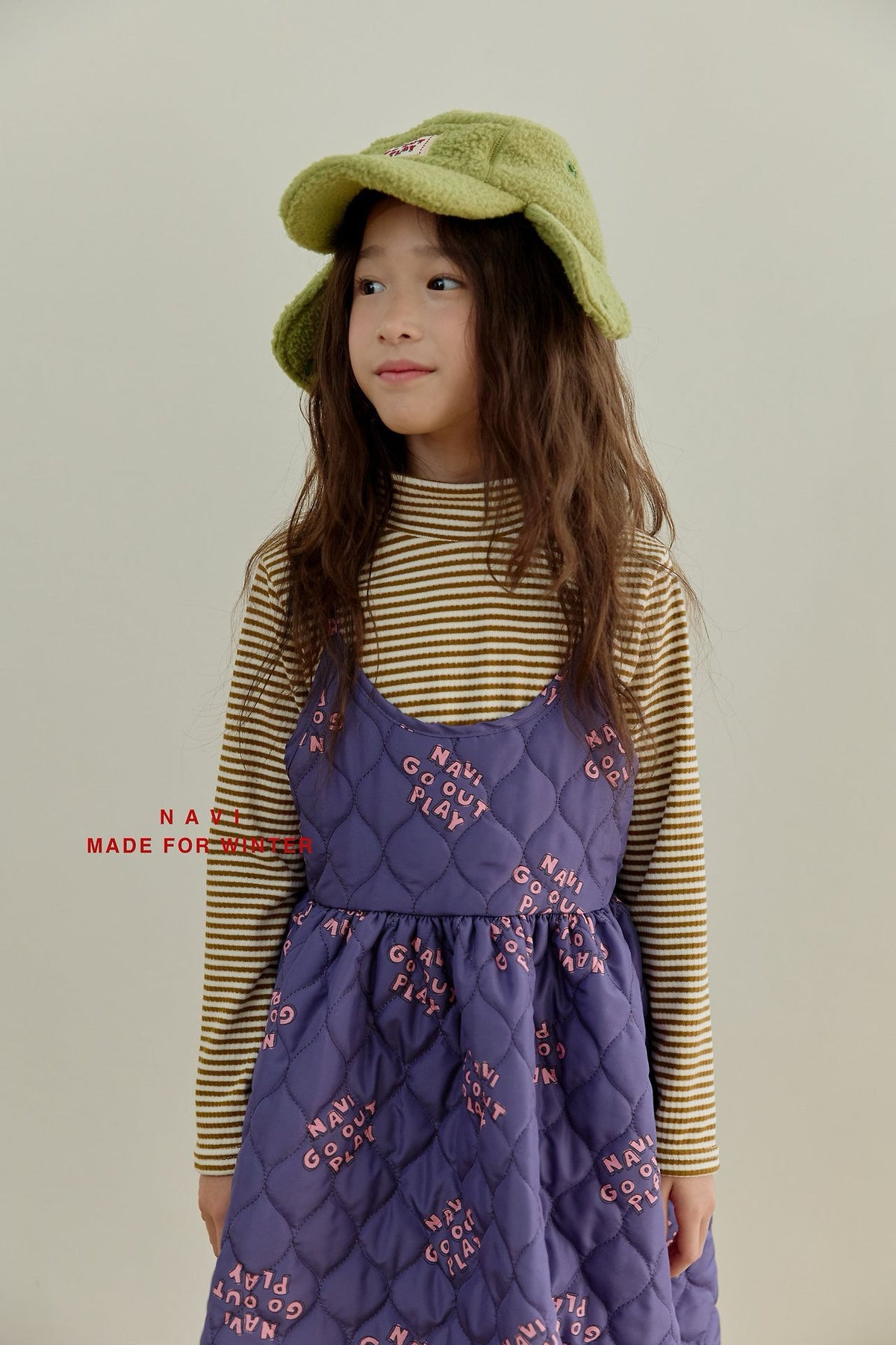 《予約》Snug Stripe Mock Neck Tee / NAVI
