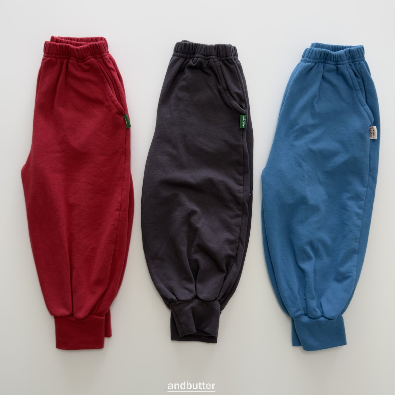 《予約》Rib Jogger Pants / ANDBUTTER