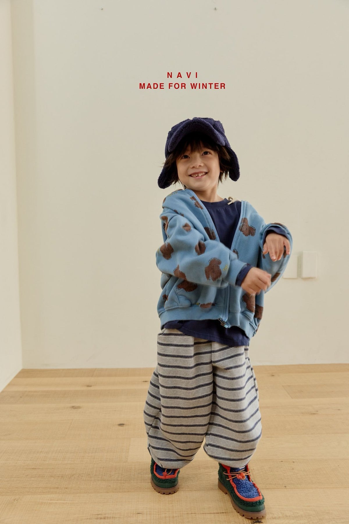 《予約》Poochi Zip Hoodie / NAVI