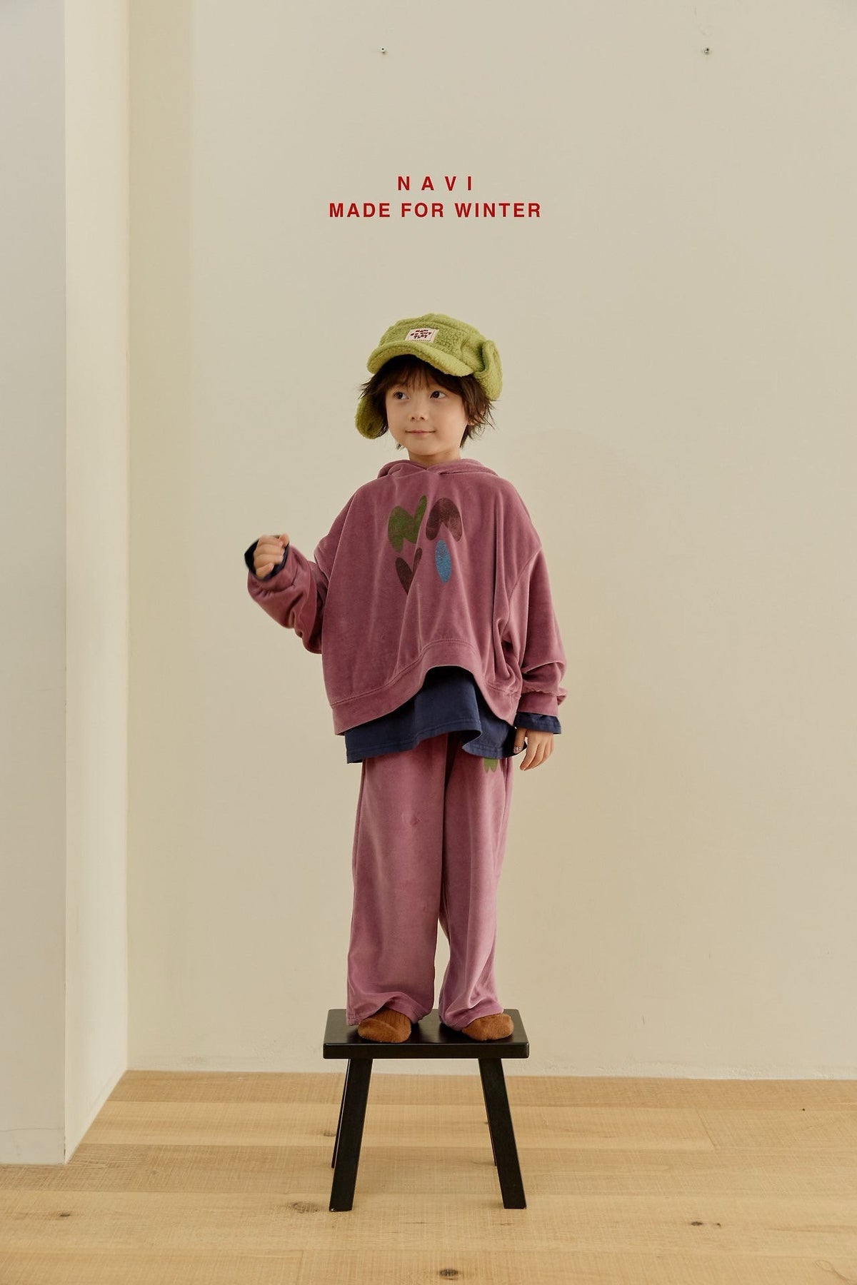 《予約》Butterfly Velour Hoodie / NAVI