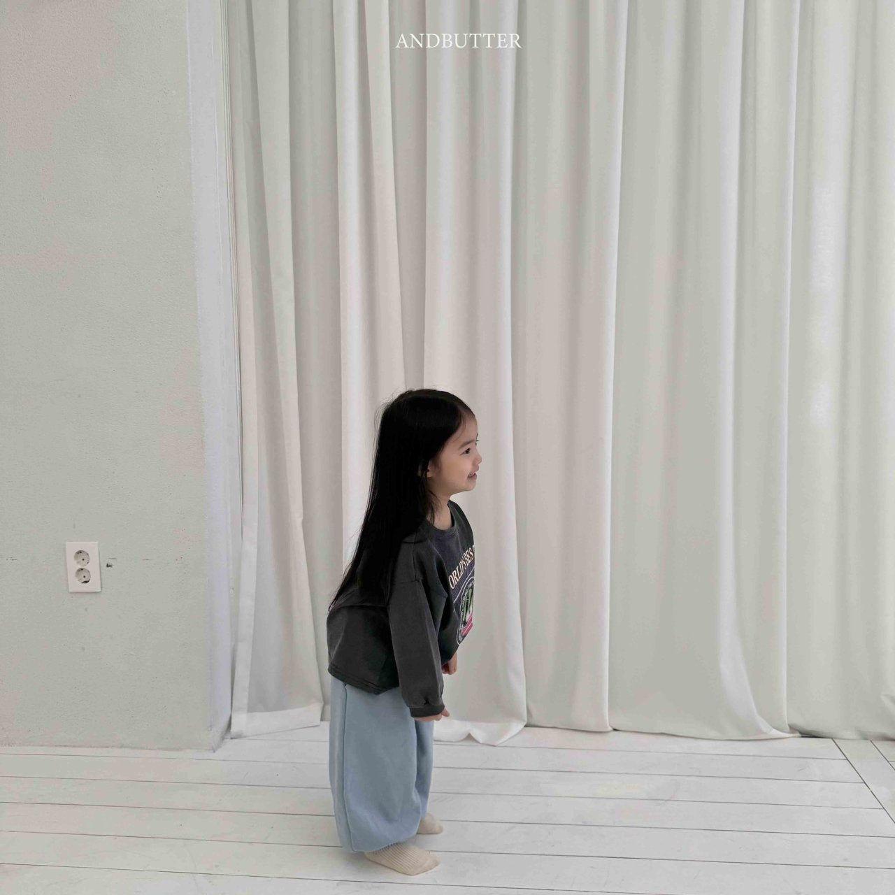 《予約》Double Joggers / andbutter