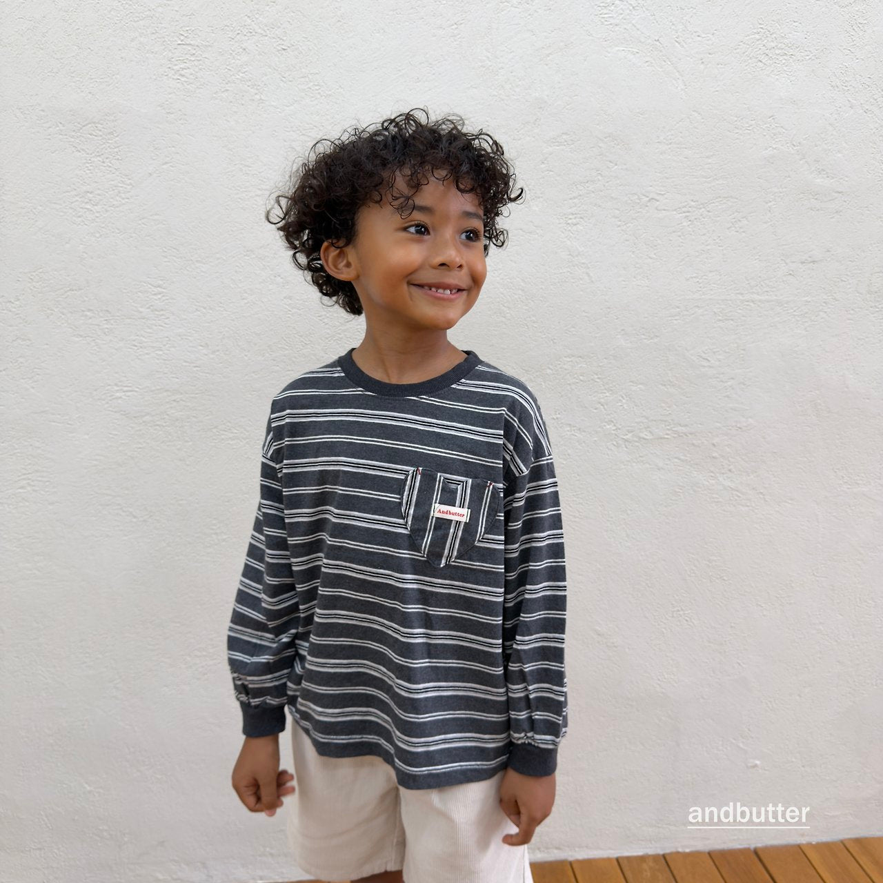 《予約》Heart Pocket Stripe T-Shirt / ANDBUTTER