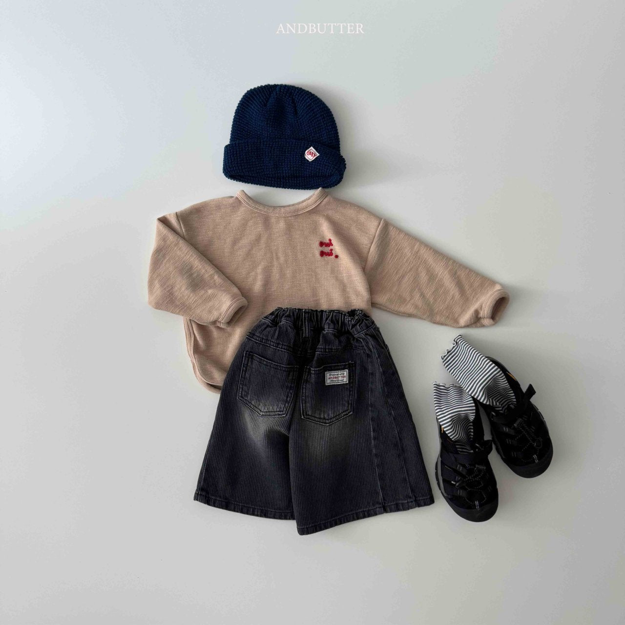 《予約》Line Bermuda Denim / andbutter