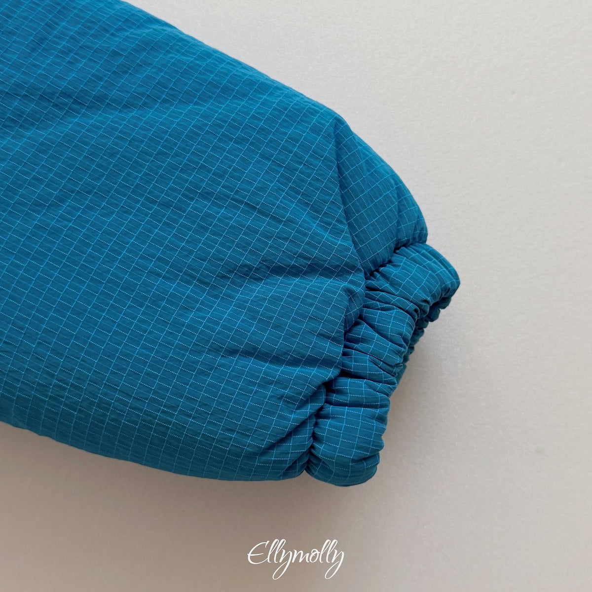 《予約》Snow Crepe Jumper / ELLY MOLLY