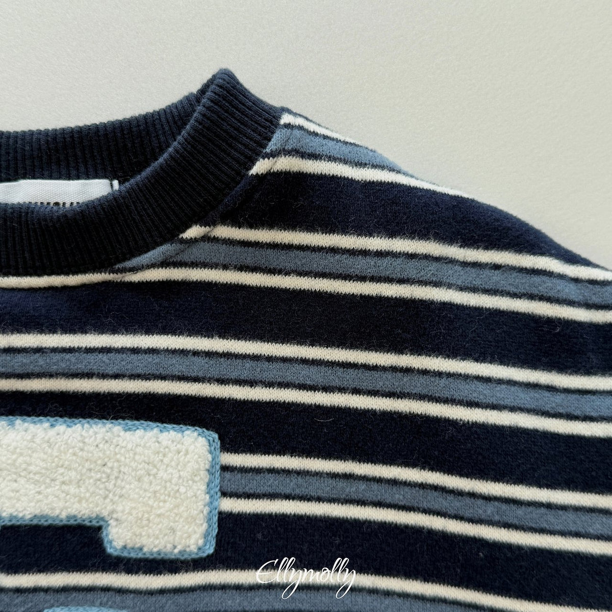 《予約》Jelly E Mark Sweatshirt / ELLY MOLLY